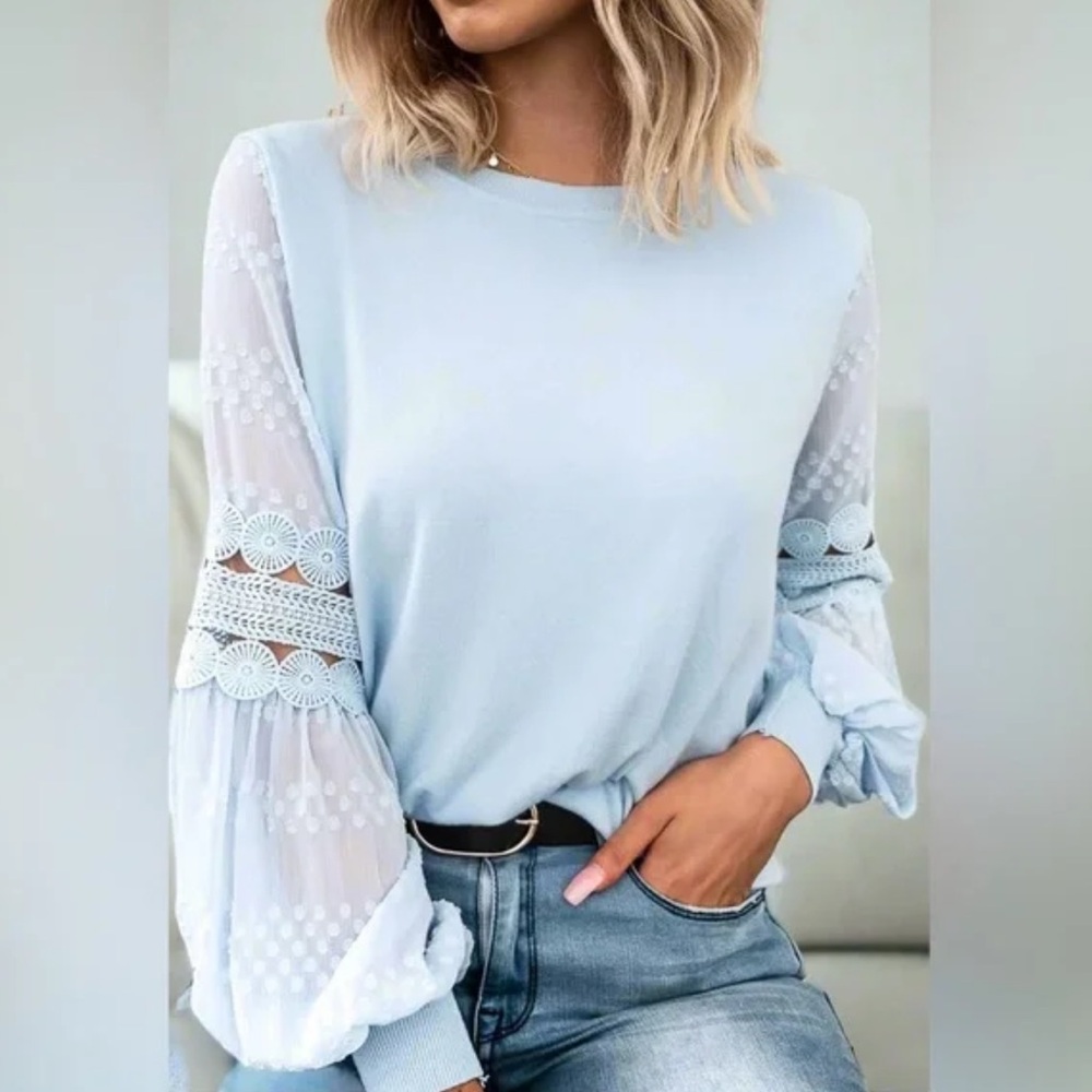 Sioni Light Blue Sweater with Sleeve Cutouts